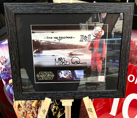 Star Wars: The Force Awakens Nien Nunb Mike Quinn Hand Signed Framed Photo