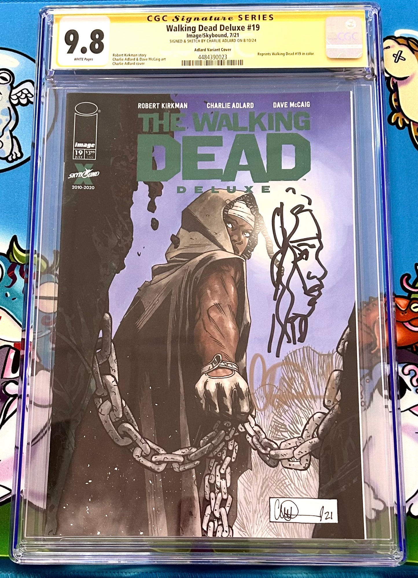The Walking Dead Deluxe #19 Charlie Adlard Hand Signed Variant Cover CGC Signature Series Grade 9.8 Graded Comic