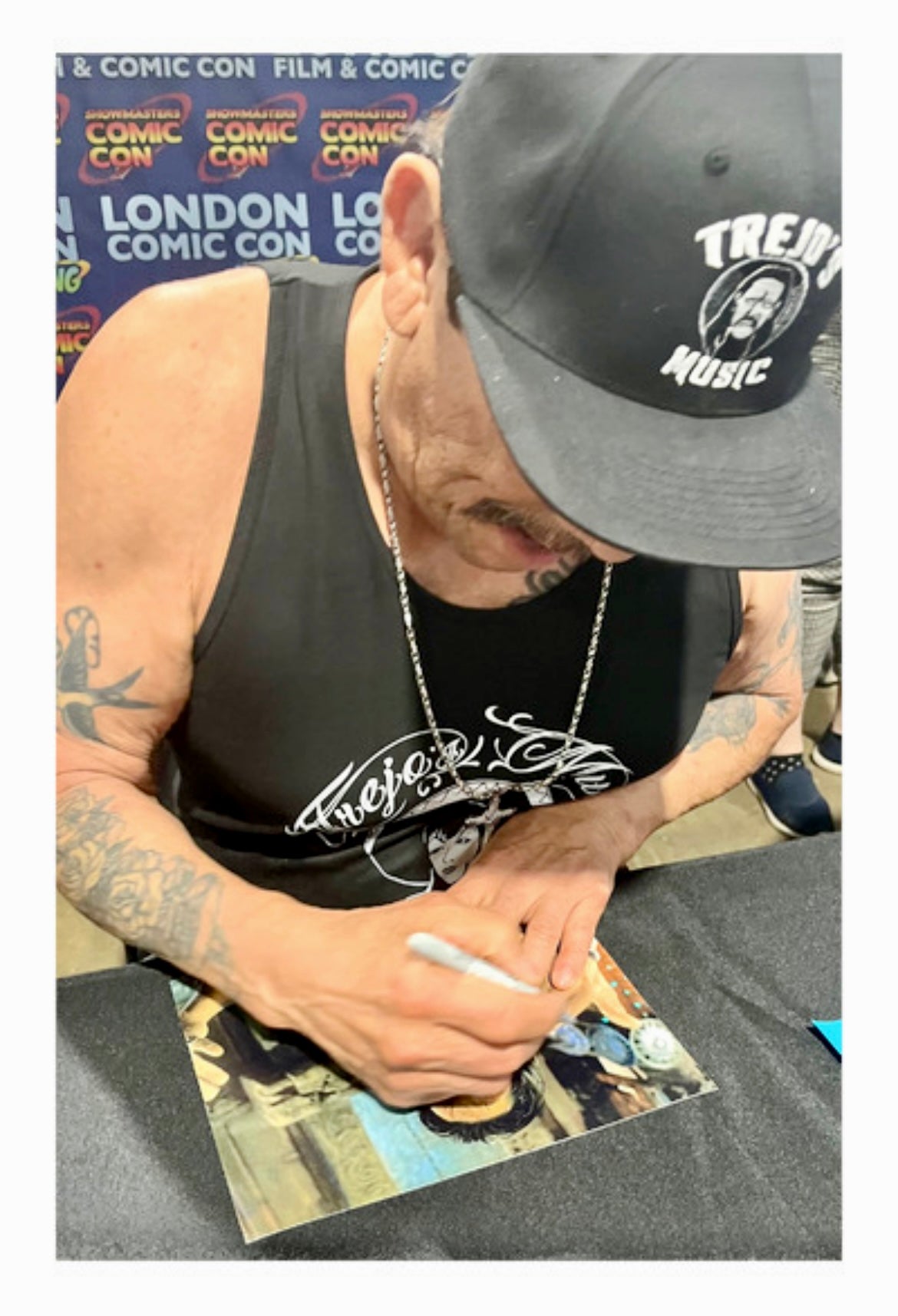 From Dusk Till Dawn Razor Charlie Danny Trejo Hand Signed Photo